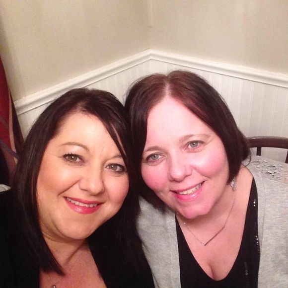 Meet your Posher, Tiffany - Picture 1 of 1